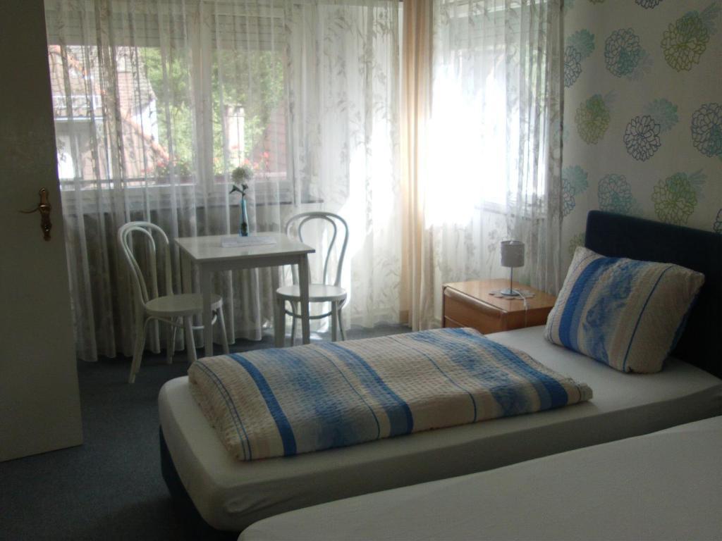 Hotel Martinsklause Meckesheim Δωμάτιο φωτογραφία